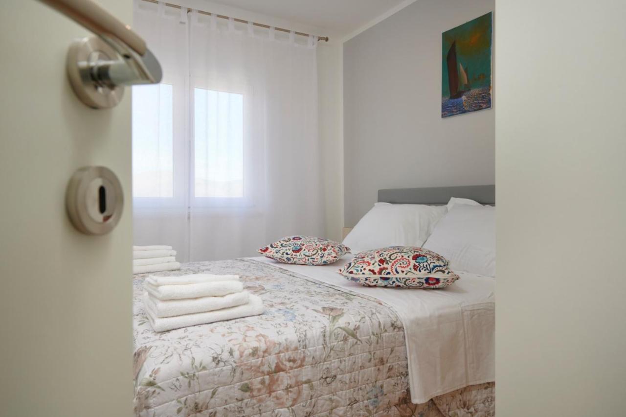 Apartments Marija Trogir Eksteriør billede